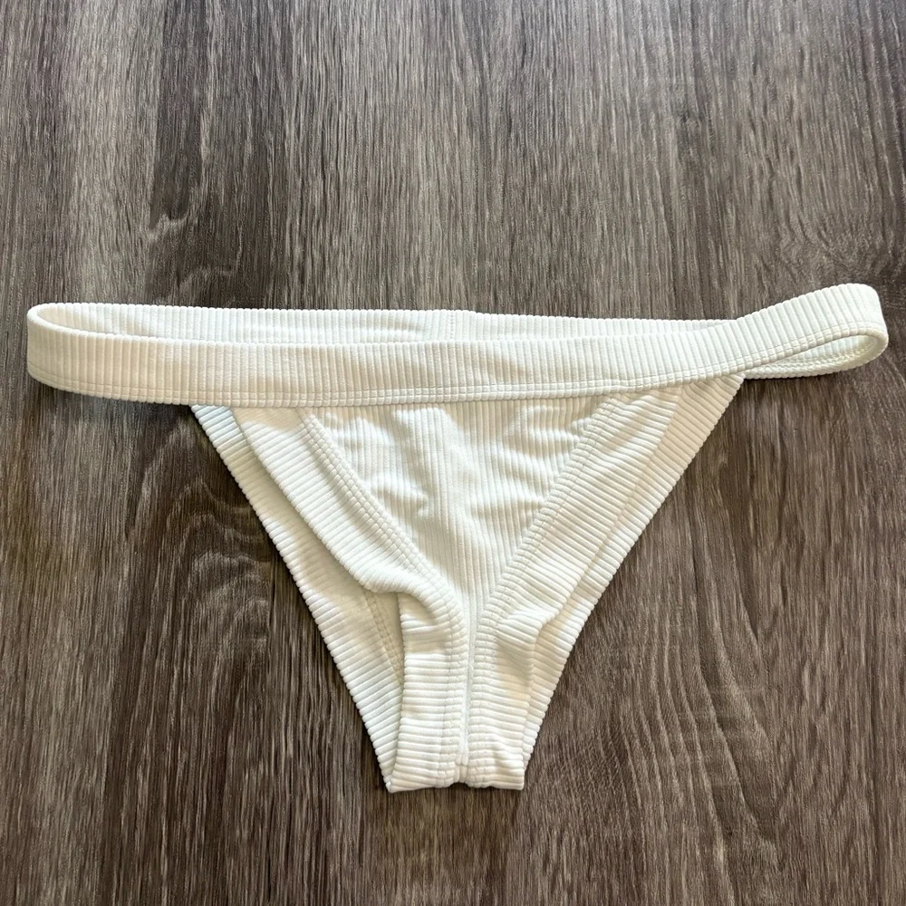 NEW! Frankie’s Bikinis ribbed bikini bottom
